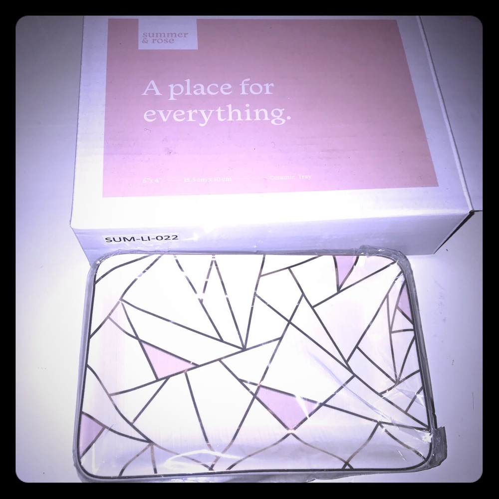 Rose gold jewelry tray